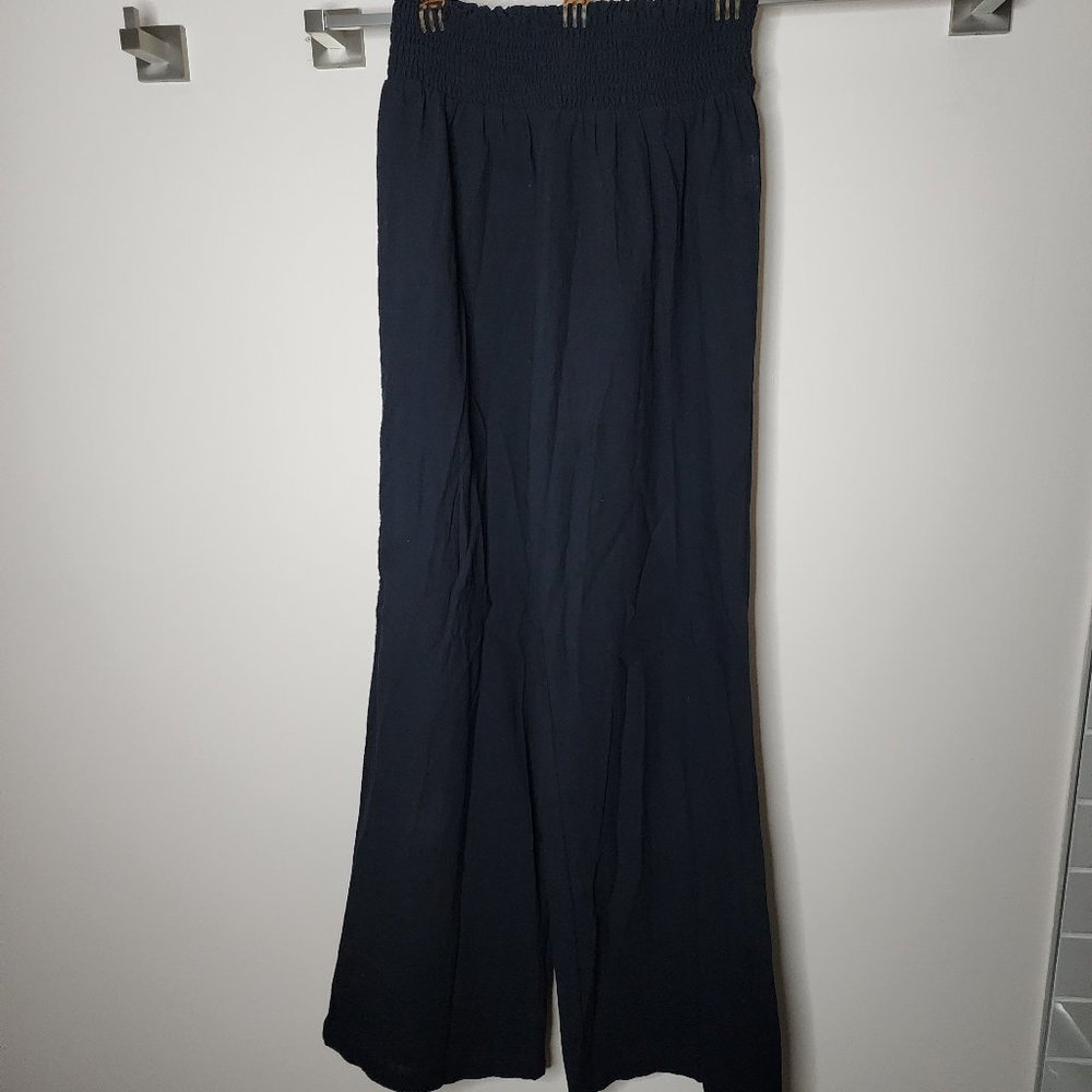 Woman's Stretchy Black Wide Leg Flare Pants - Size Large